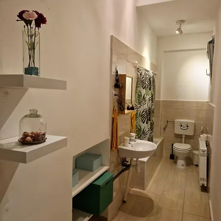 Privatunterkunft Turquoise Lofts *