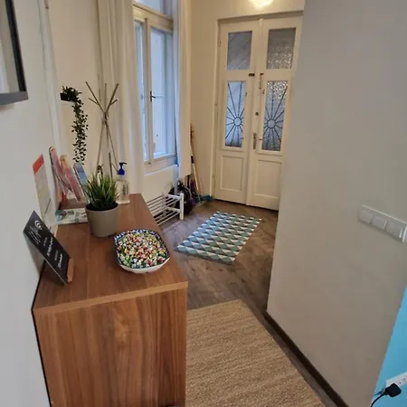 ホームステイ Turquoise Lofts ブダペスト